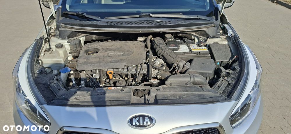 Kia Ceed 1.6 CRDi L - 38