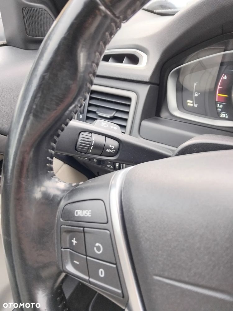 Volvo S80 D4 Momentum - 10