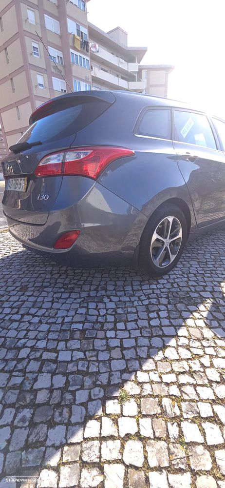 Hyundai i30 CW - 24