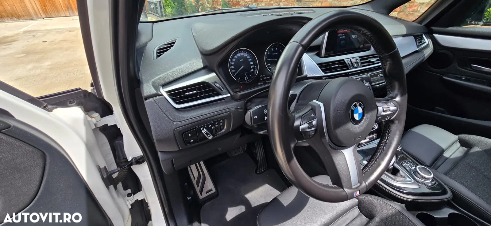BMW Seria 2 220i AT - 20