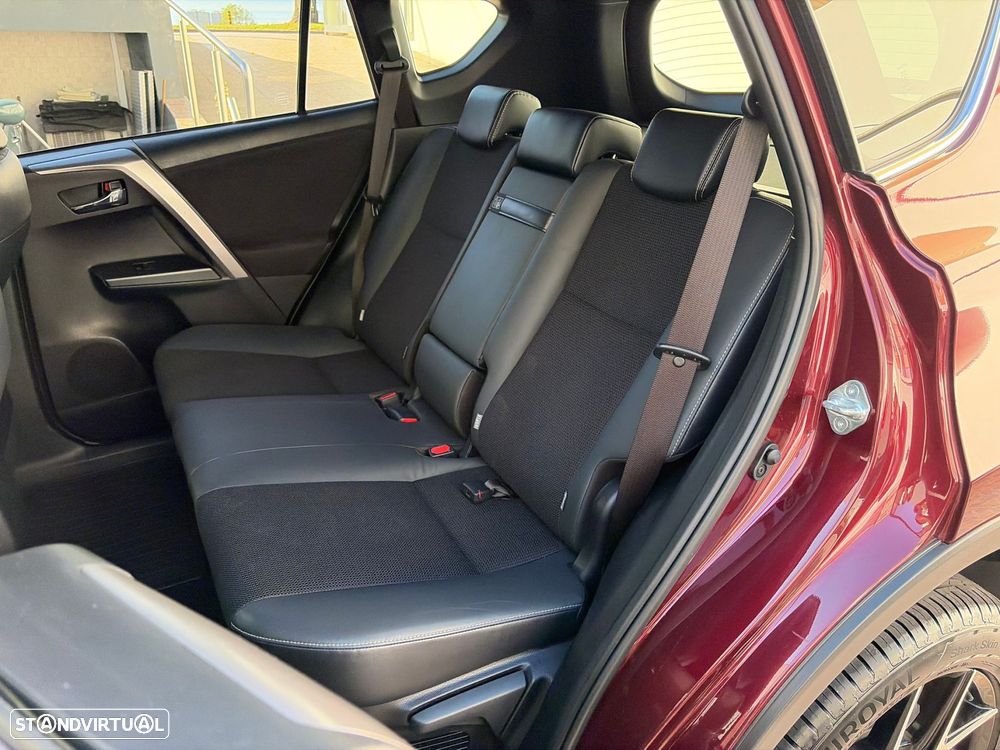 Toyota RAV4 2.5 HSD Comfort+P.Sport - 12