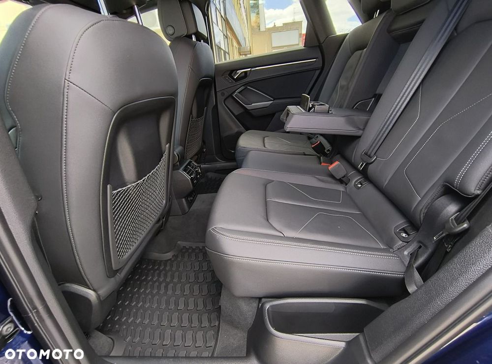 Audi Q3 - 17