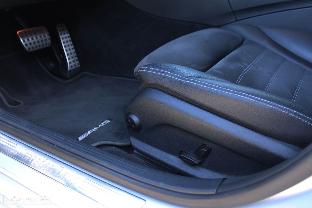 Mercedes-Benz C 300 de AMG Line - 10