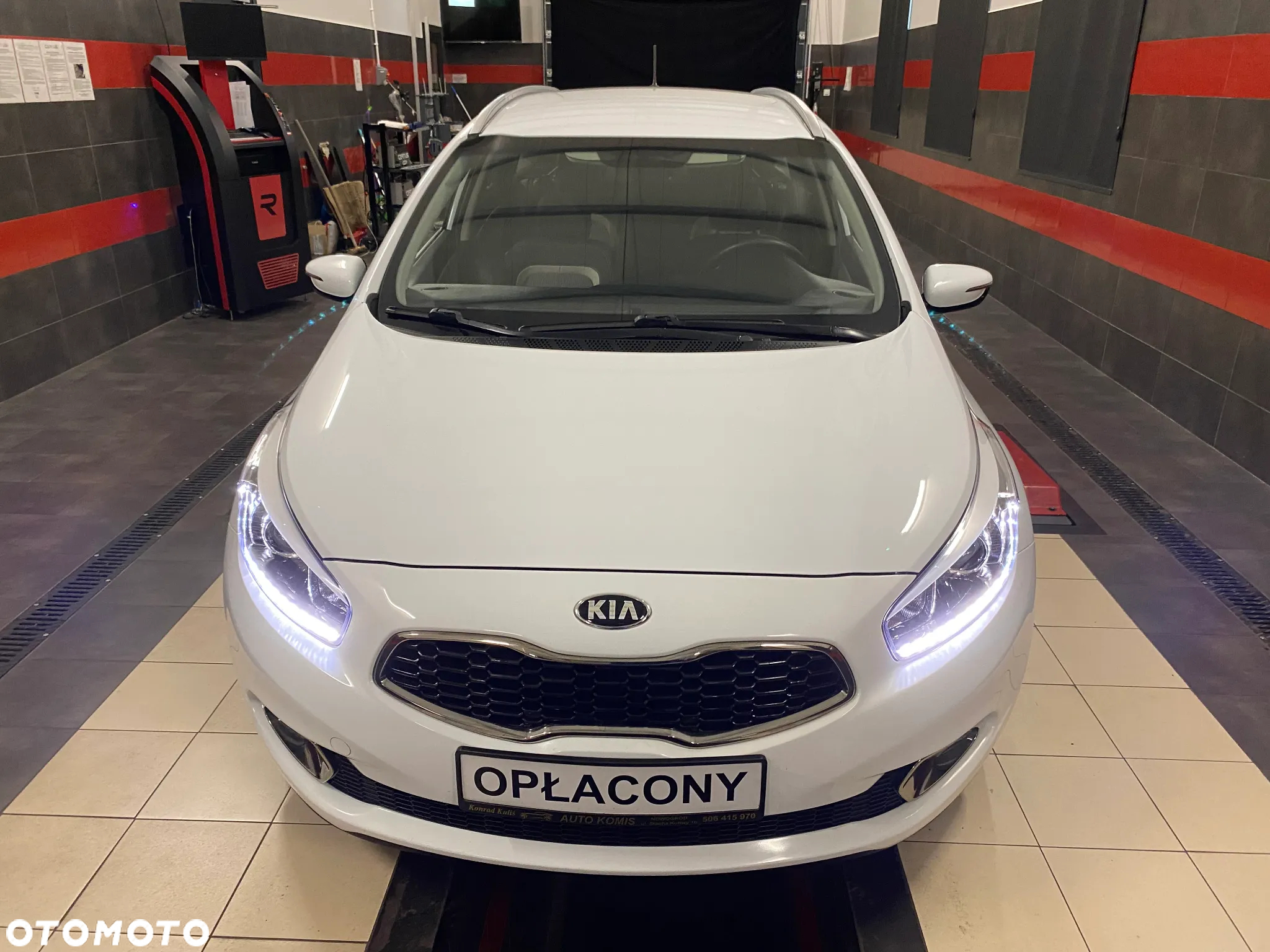 Kia Ceed 1.6 GDI Platinum Edition - 5