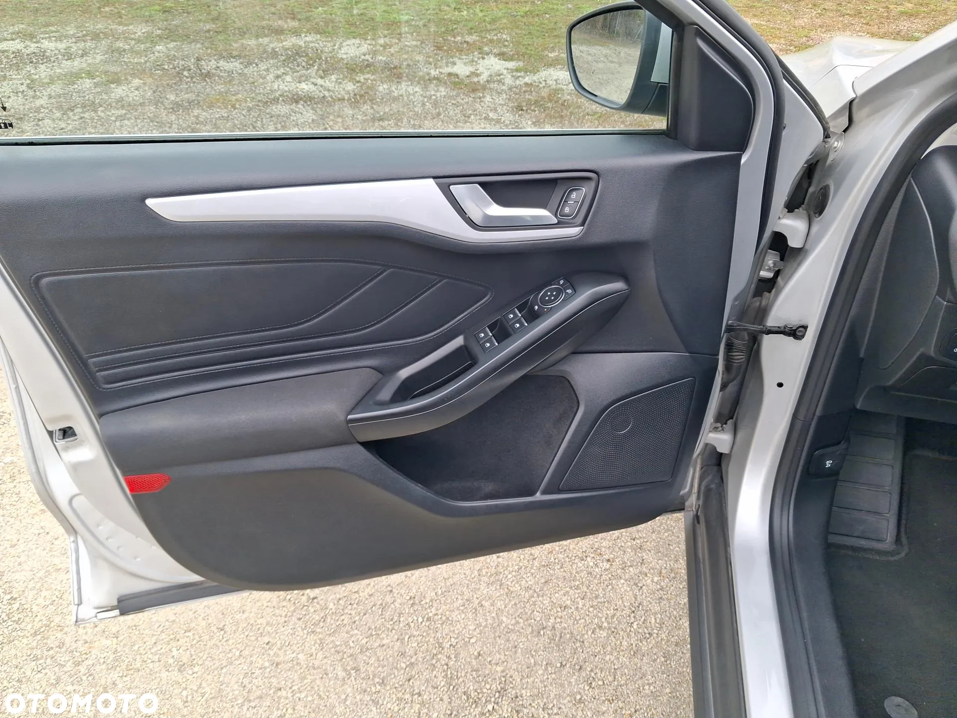 Ford Focus 1.5 TDCi SYNC Edition - 10