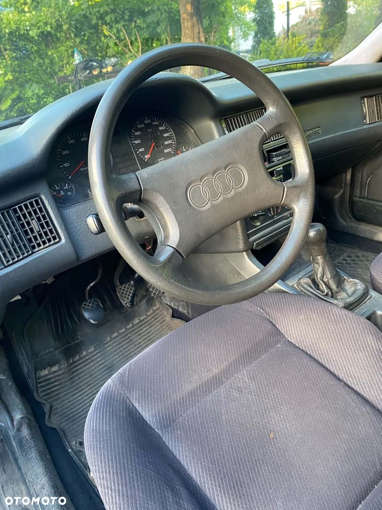 Audi 80 1.9 TDI - 8