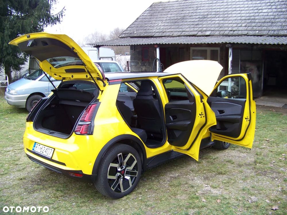 Renault 5 52kWh Comfort Range Techno - 33