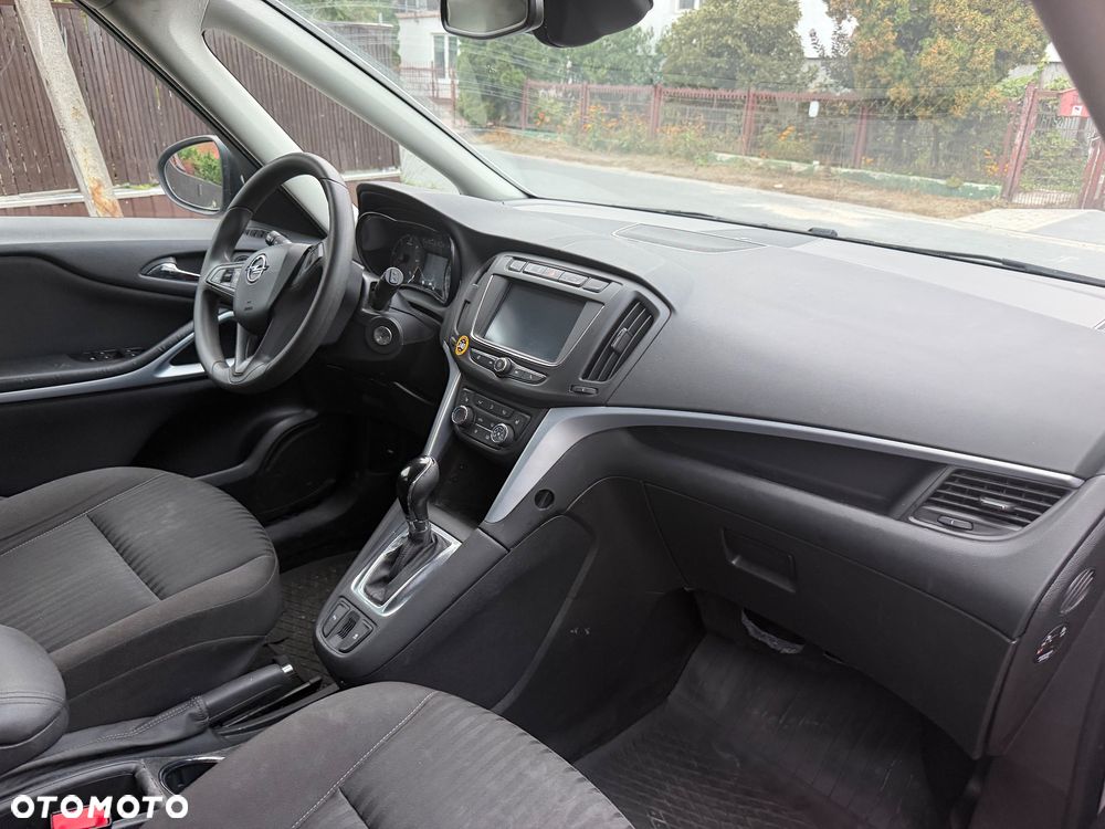 Opel Zafira Tourer 2.0 CDTI Automatik Edition - 23