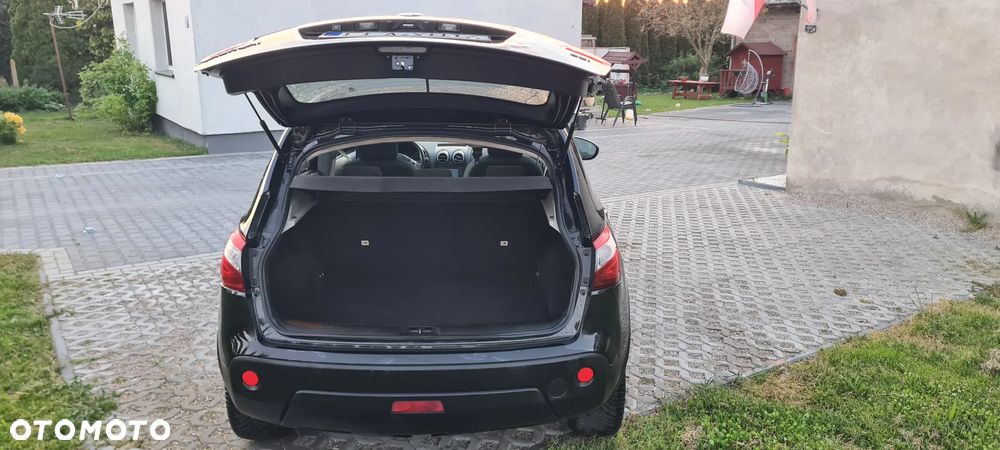 Nissan Qashqai 2.0 dCi 4x4 Tekna - 9
