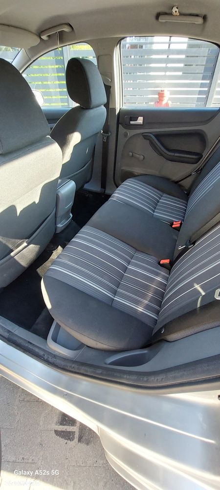 Ford Focus 1.4 16V Fun - 7