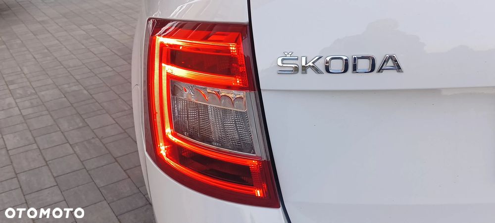 Skoda Octavia 2.0 TDI RS - 12