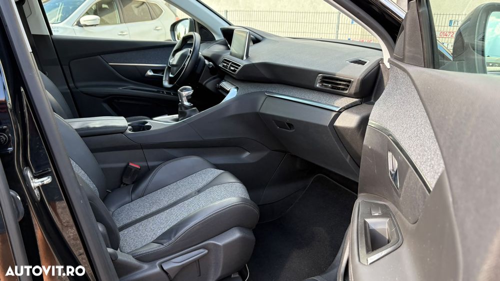 Peugeot 3008 - 28