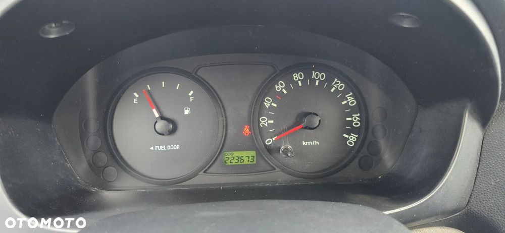 Kia Picanto 1.0 / City - 6