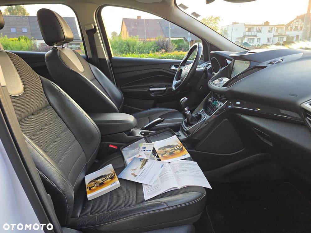 Ford Kuga - 15