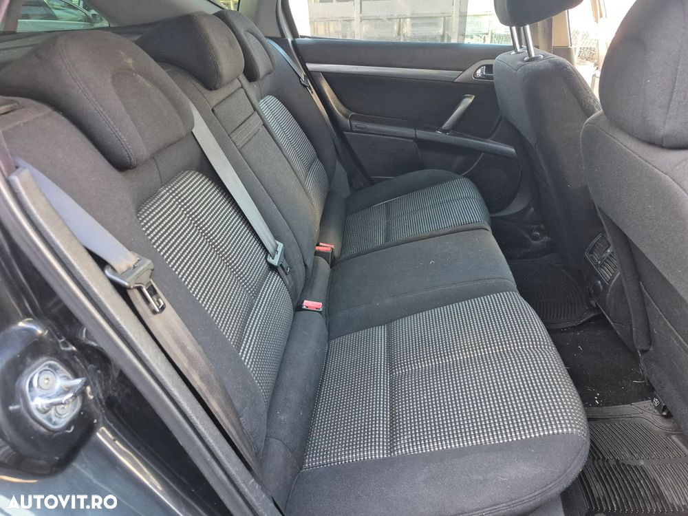 Peugeot 407 HDi 135 Automatik Premium - 24