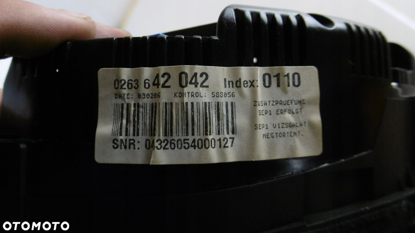 RAMKA  ZEGAR LICZNIK AUDI A4 B7 CABRIO 8H0920950Q - 3