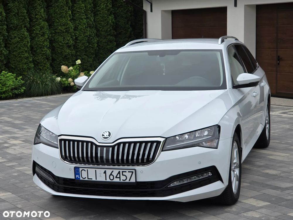 Skoda Superb 2.0 TDI SCR Style DSG - 34