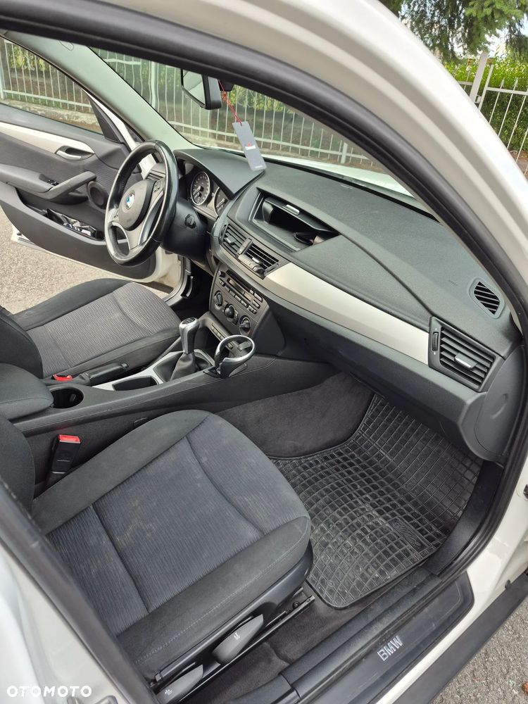 BMW X1 xDrive20d - 8