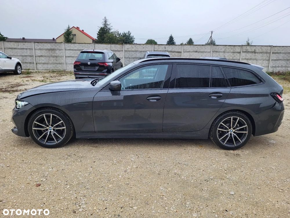 BMW Seria 3 - 1