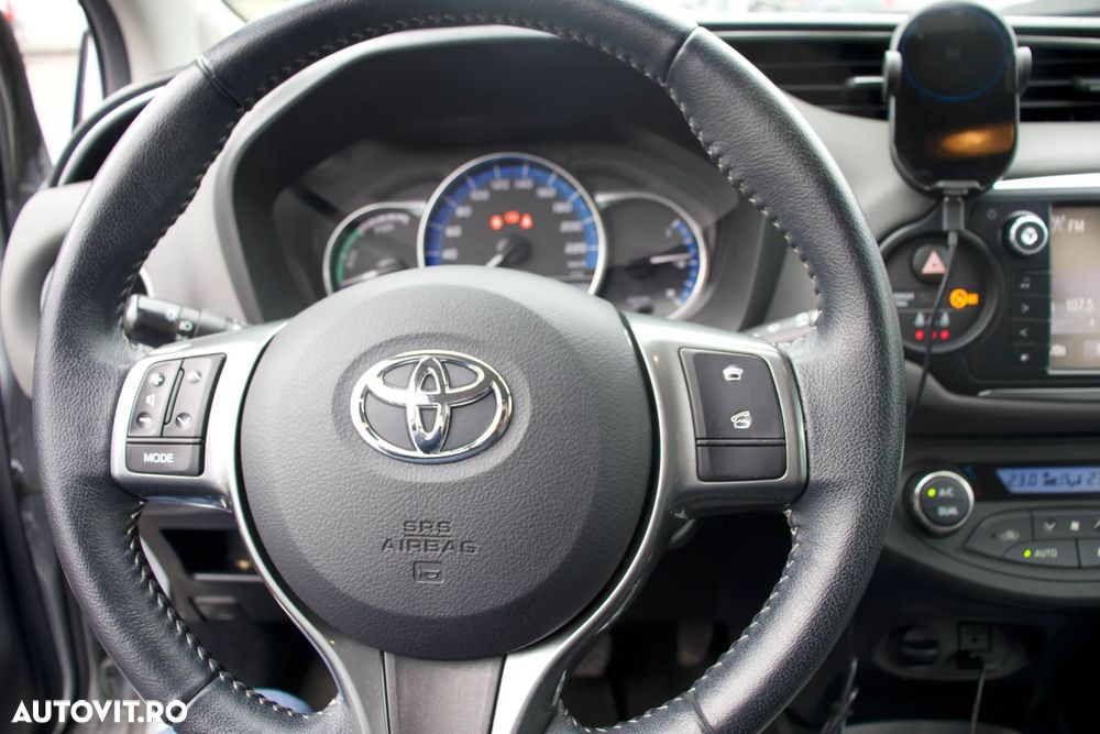 Toyota Yaris - 13