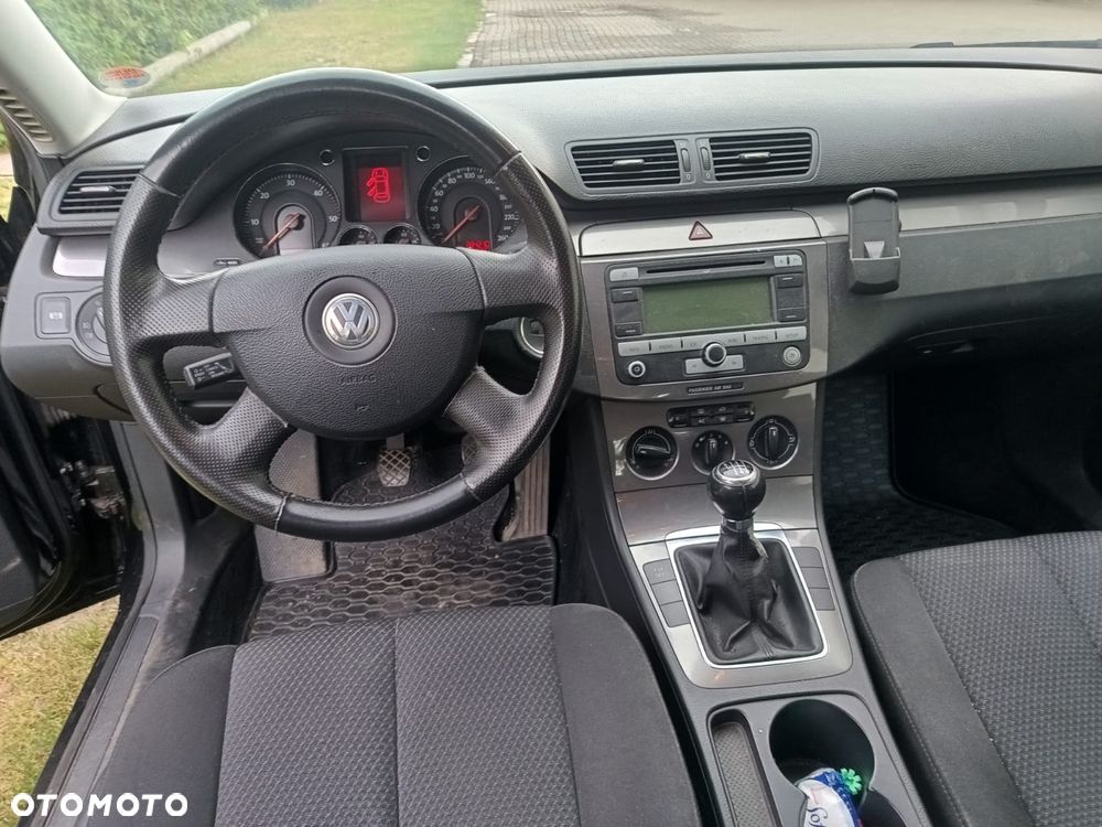 Volkswagen Passat - 7