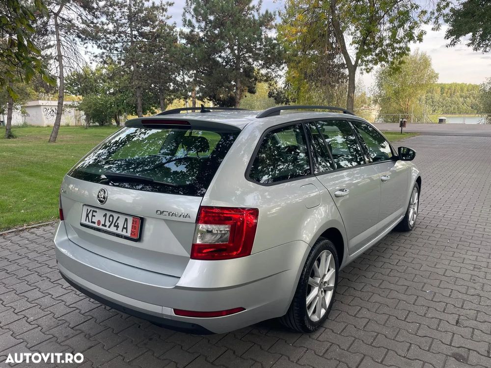 Skoda Octavia - 3