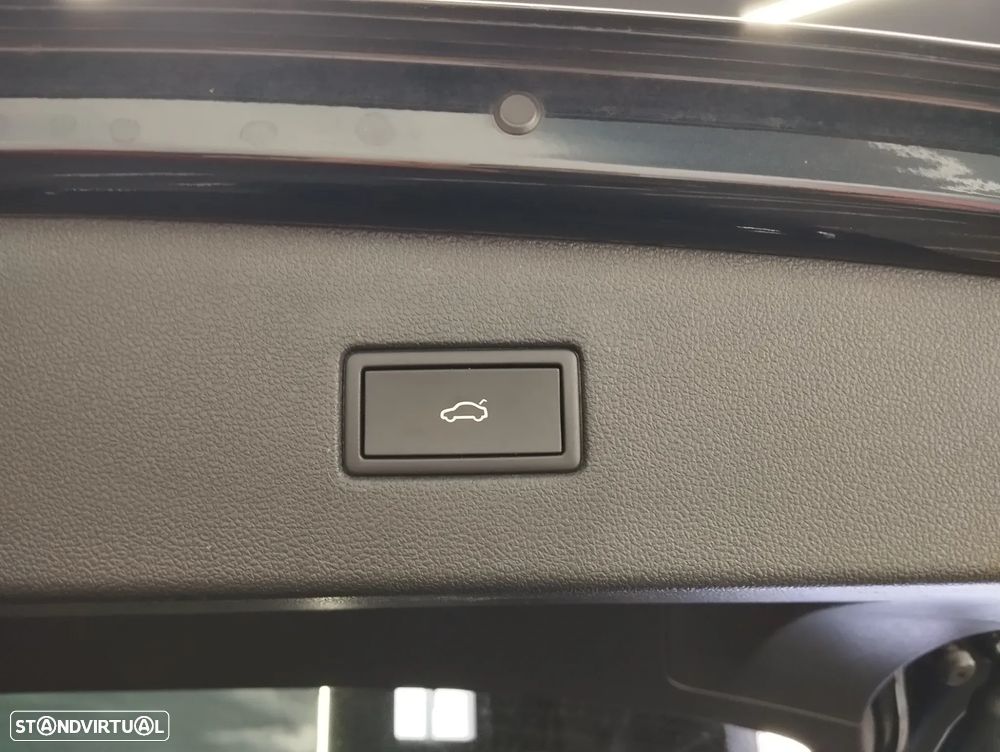 VW Tiguan Allspace 2.0 TDI Confortline DSG - 14