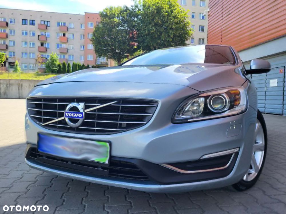 Volvo S60 D4 Momentum - 4