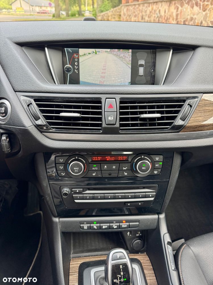BMW X1 xDrive20d Sport Line - 26