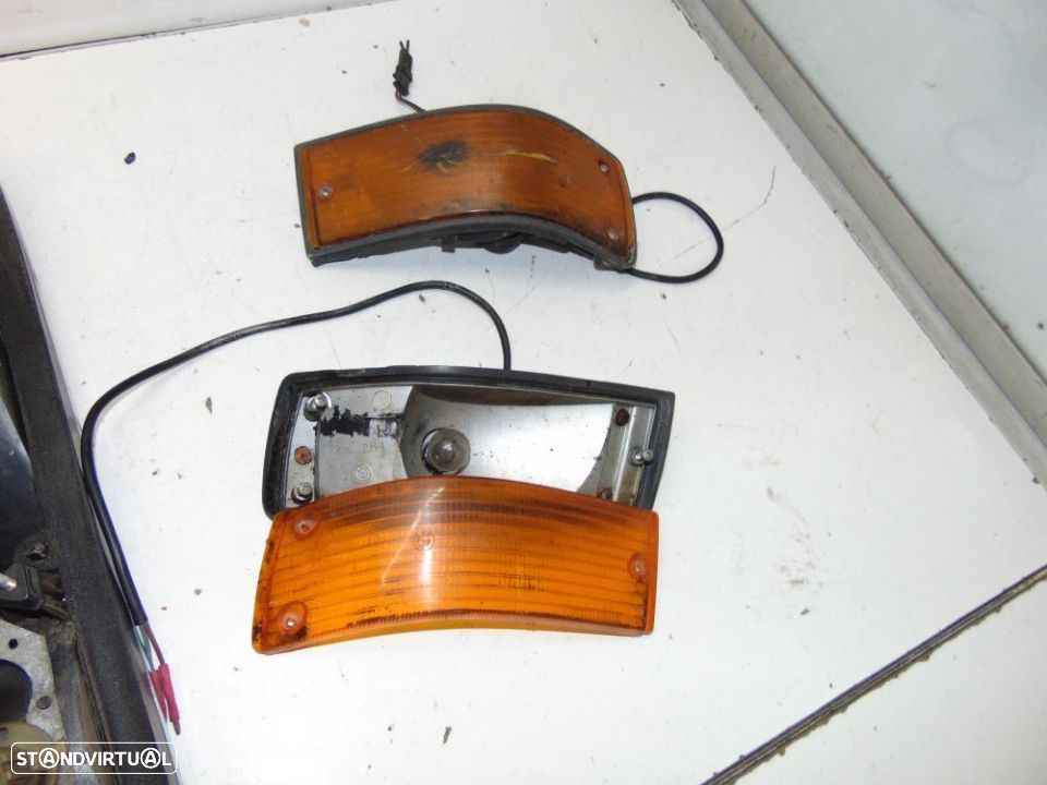 BMW E28 série 5 farolins - 9
