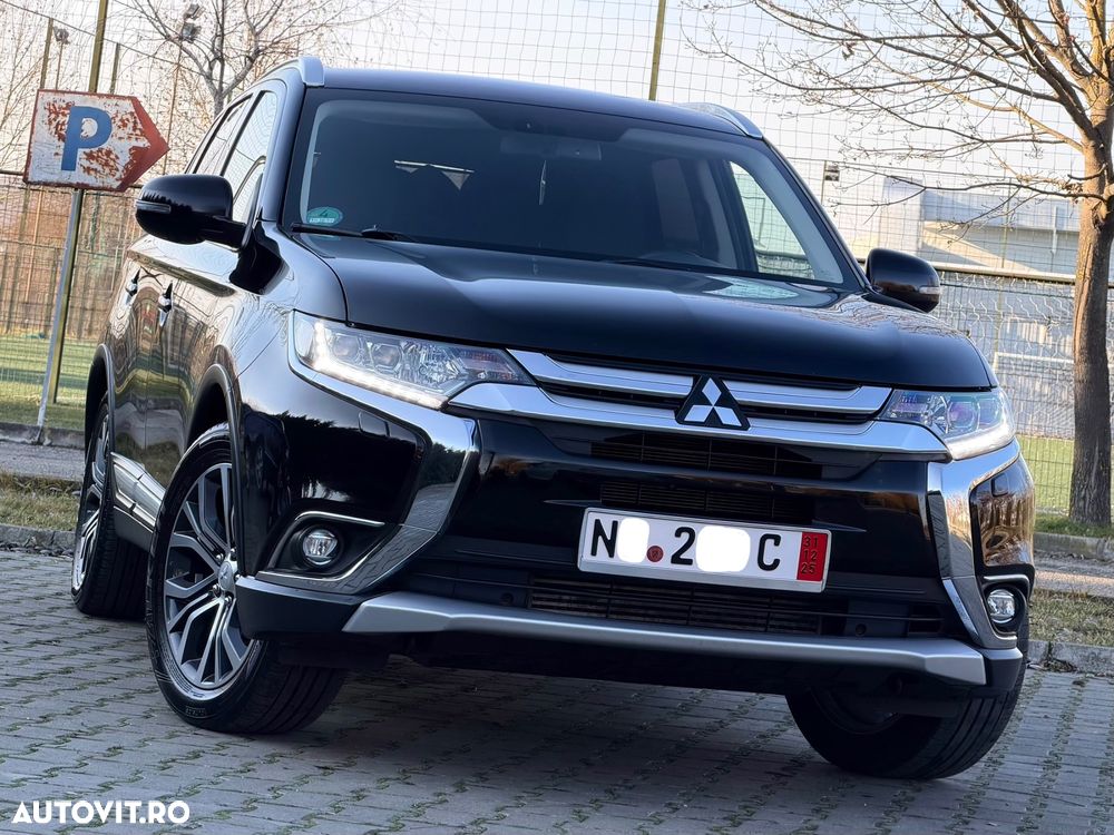 Mitsubishi Outlander 2.2 DI-D 4WD Automatik Edition+ - 27