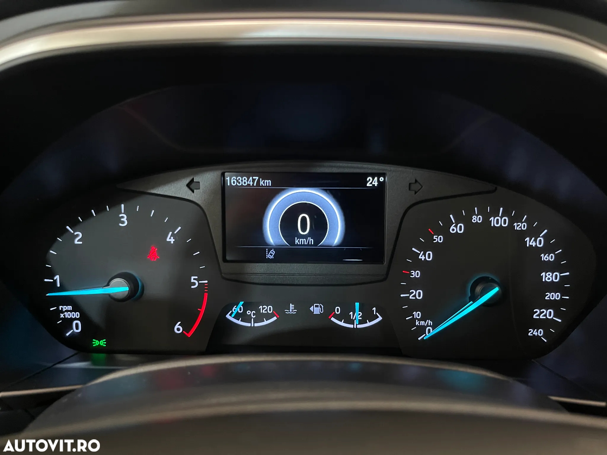 Ford Focus 1.5 EcoBlue Trend Edition - 26