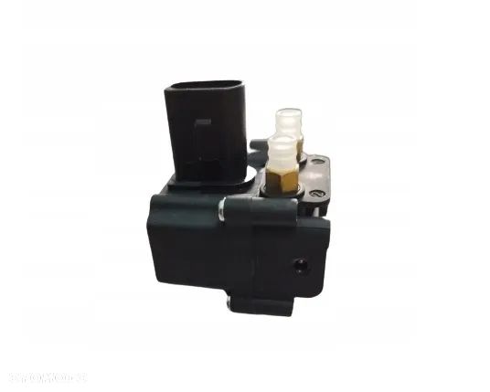 NOWY rozdzielacz blok zaworowy BMW E61 / E70 - 1