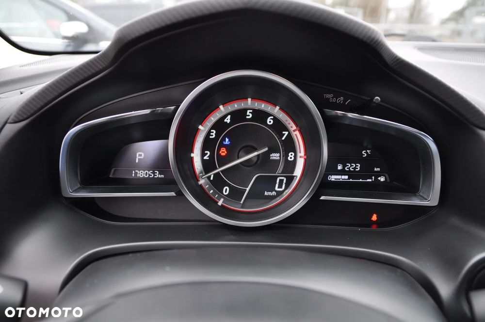 Mazda 3 SKYACTIV-G 120 Automatik Center-Line - 17