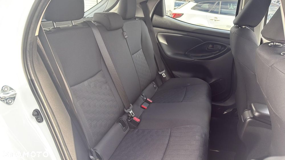 Toyota Yaris Hybrid 1.5 Comfort - 12