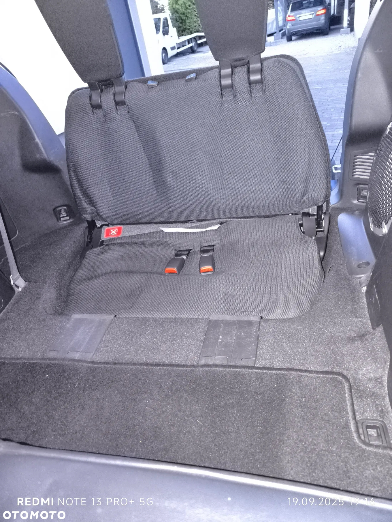 Mitsubishi Outlander 2.2 DI-D 4WD Instyle - 16
