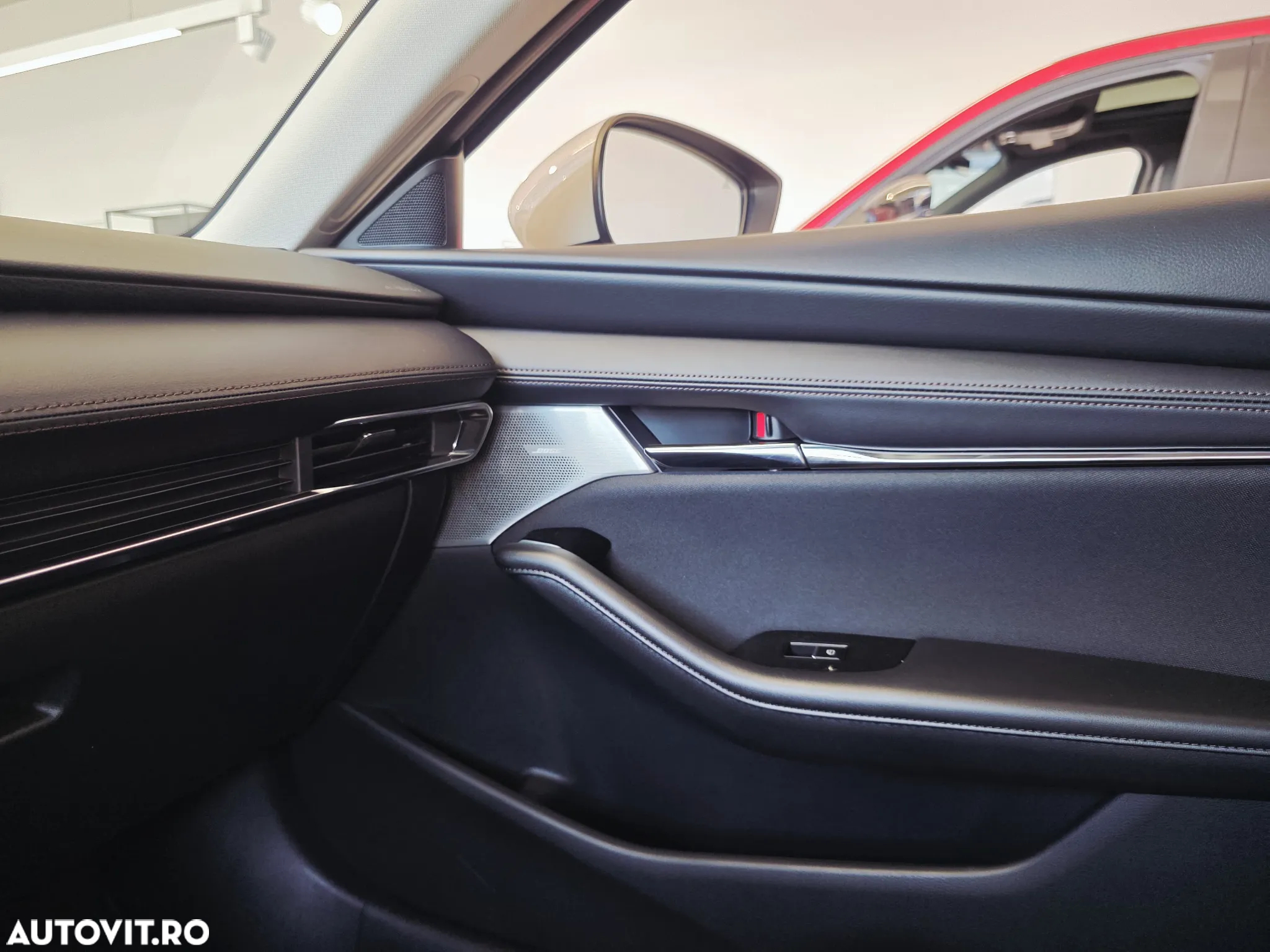 Mazda 3 e-Skyactiv X186 AT MHEV Center-Line - 4