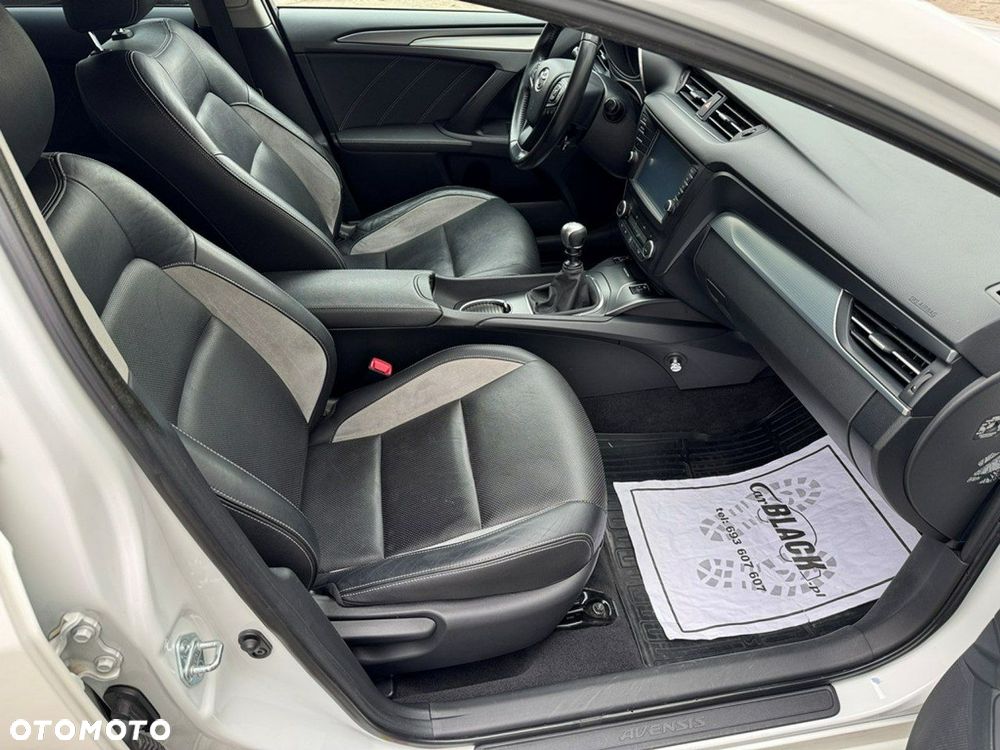 Toyota Avensis - 10