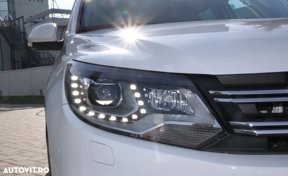 Volkswagen Tiguan - 9