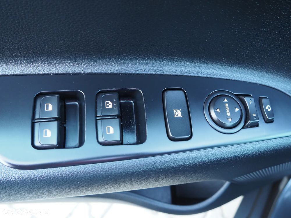 Kia Stonic 1.0 T-GDI DCT OPF Platinum Edition - 31
