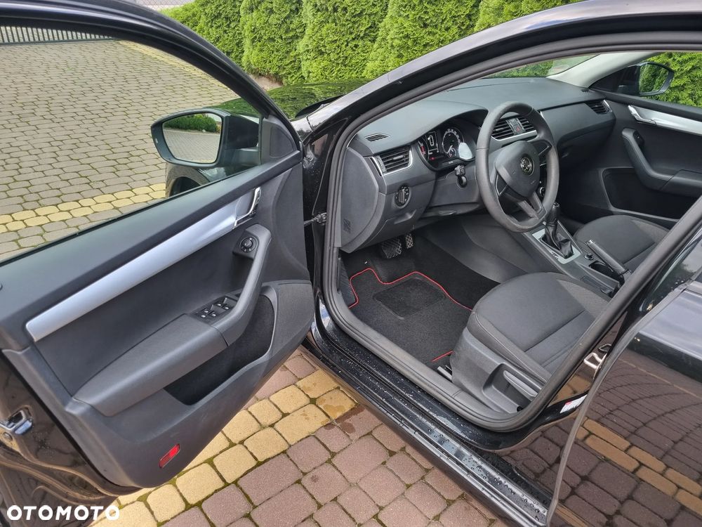 Skoda Octavia - 16