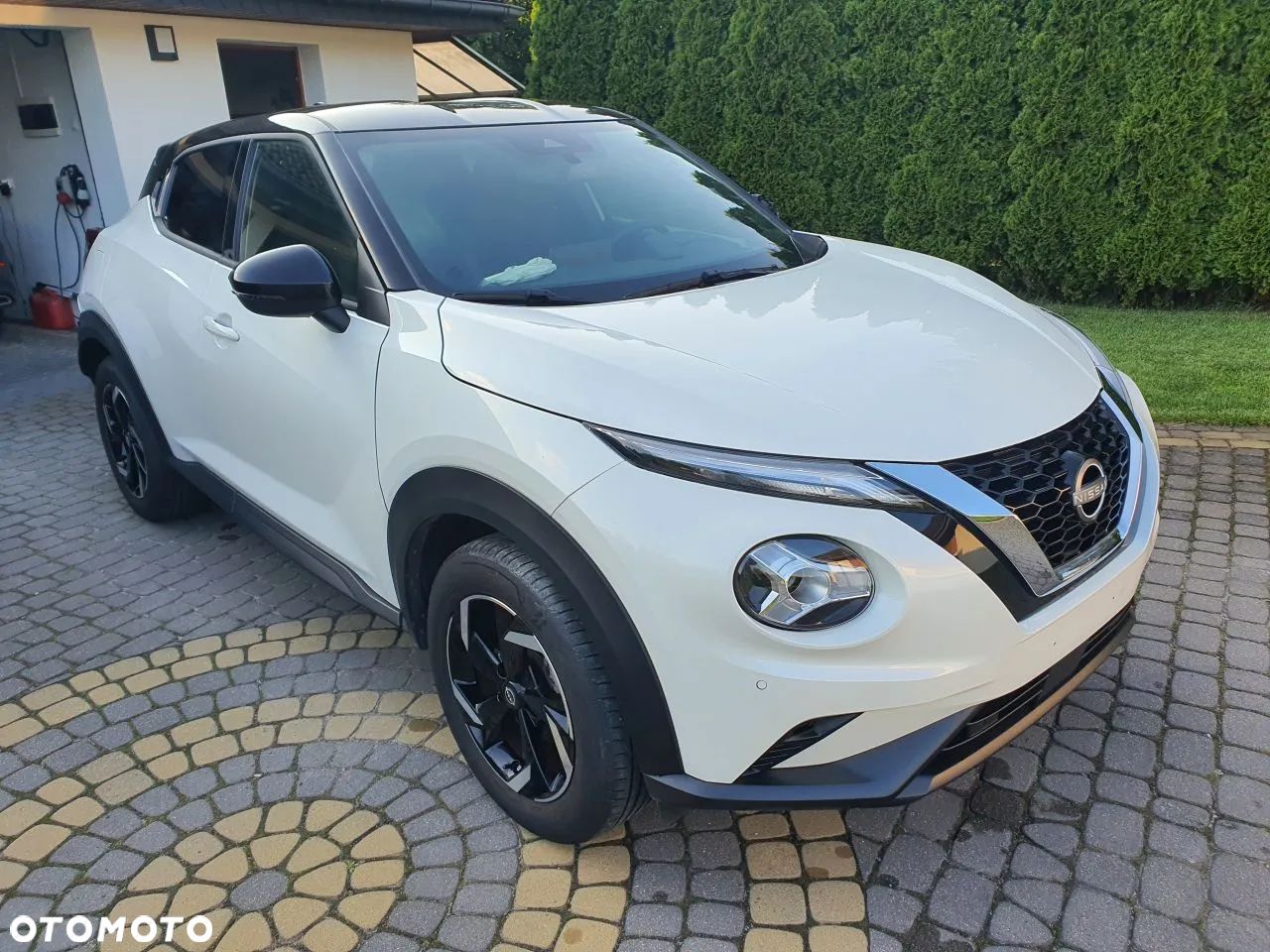 Nissan Juke 1.0 DIG-T N-Design - 1