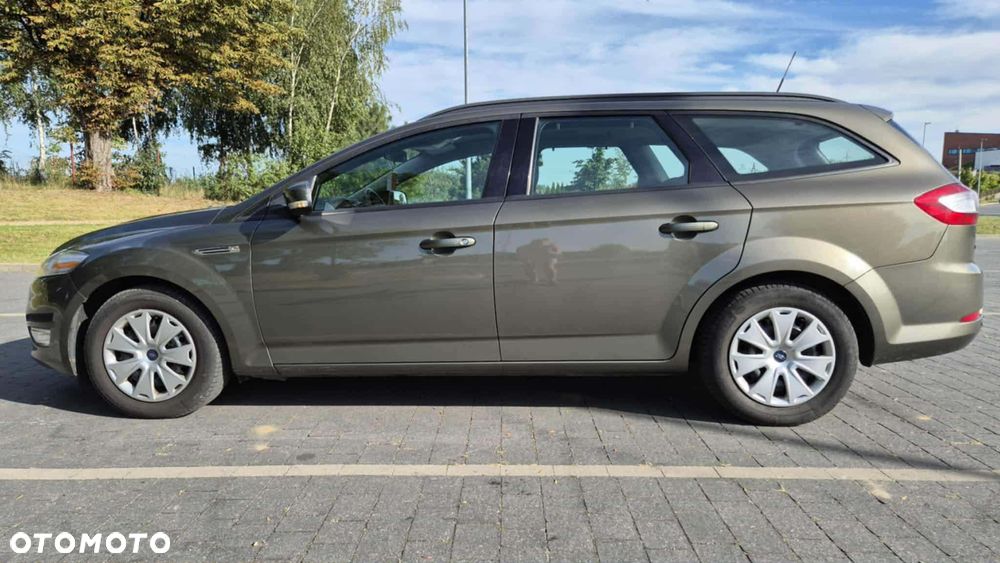 Ford Mondeo - 8