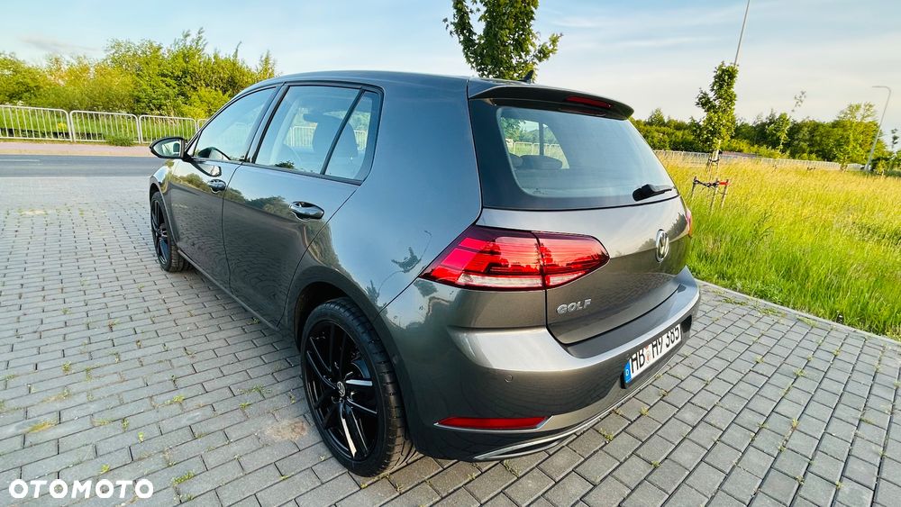 Volkswagen Golf 1.6 TDI SCR DSG IQ.DRIVE - 12