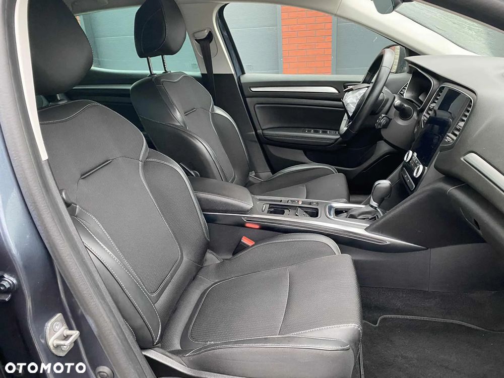 Renault Megane 1.3 TCe FAP Techno EDC - 8