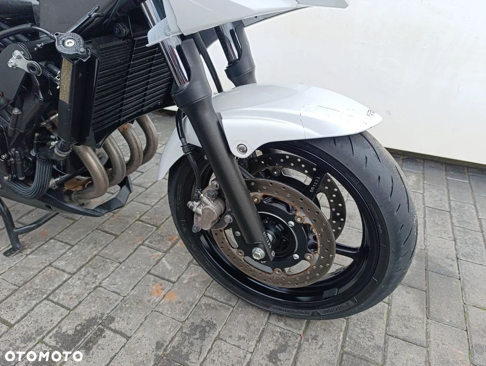 Yamaha XJ - 33