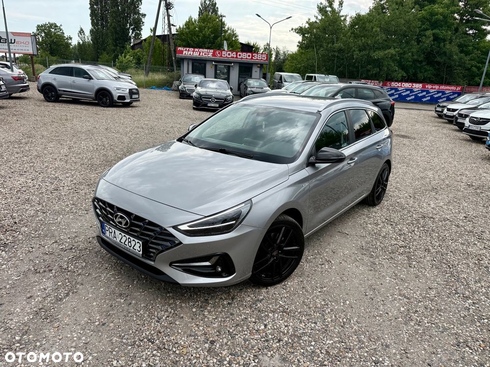 Hyundai i30 1.5 T-GDI 48V-Hybrid Advantage - 2