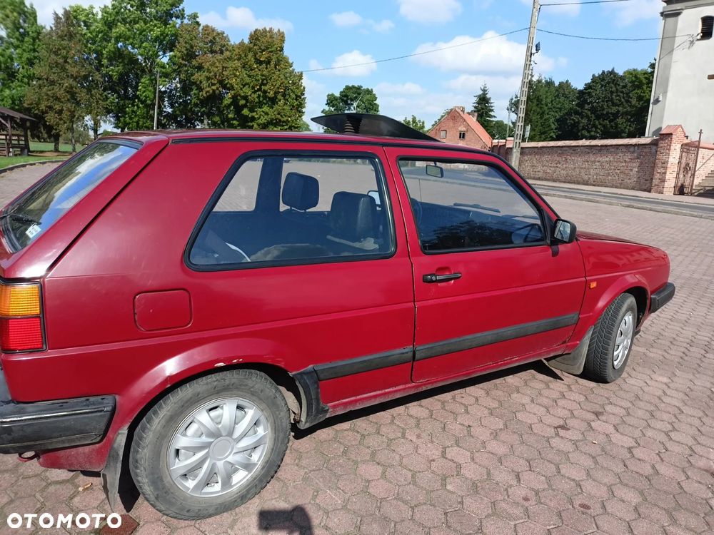 Volkswagen Golf 1.3 - 1