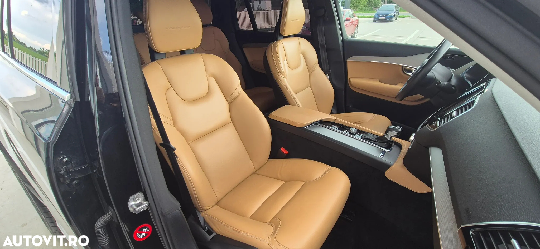 Volvo XC 90 - 18