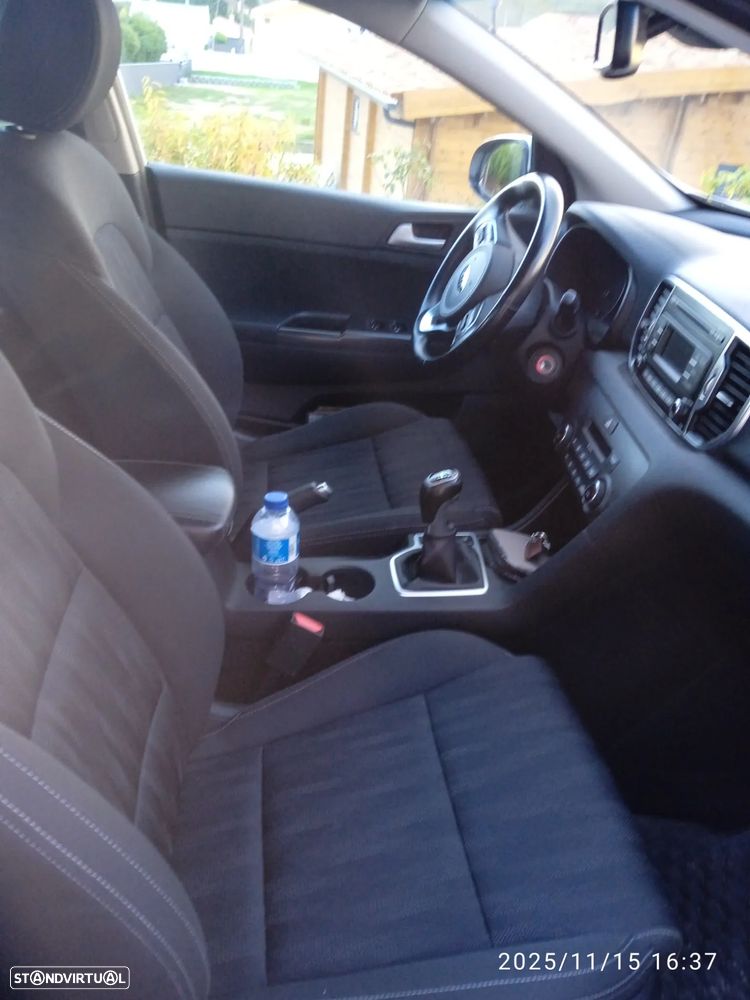 Kia Sportage 1.6 CRDI ISG SX - 12